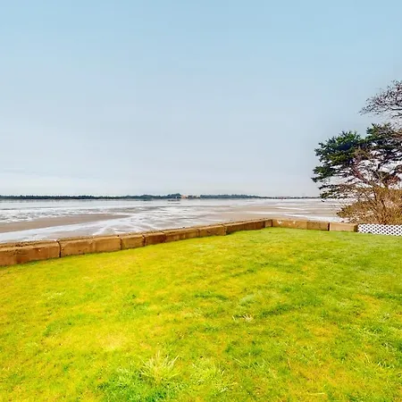 Sunset Beach House Coos Bay Extérieur photo